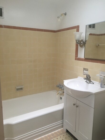 BATHROOM - 308 Comly Ave