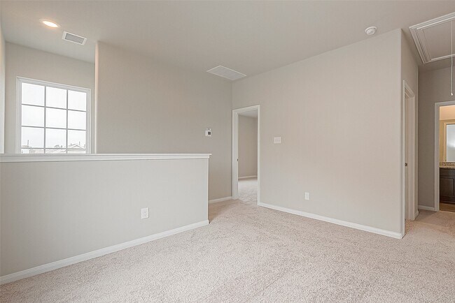 Building Photo - 4923 Luke Matthew Dr