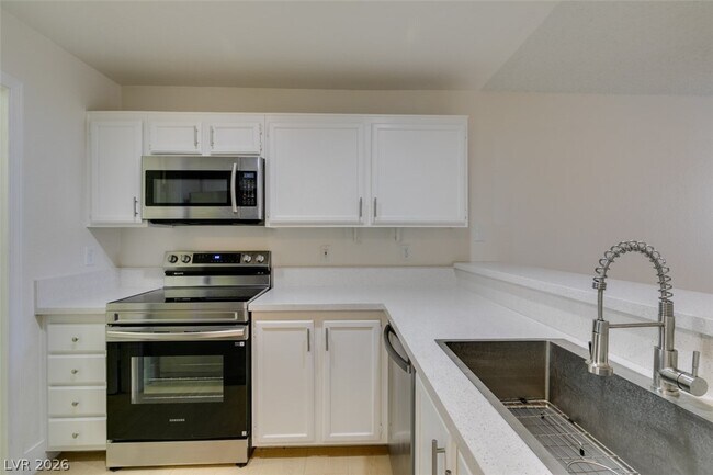 Building Photo - 1800 S Edmond St