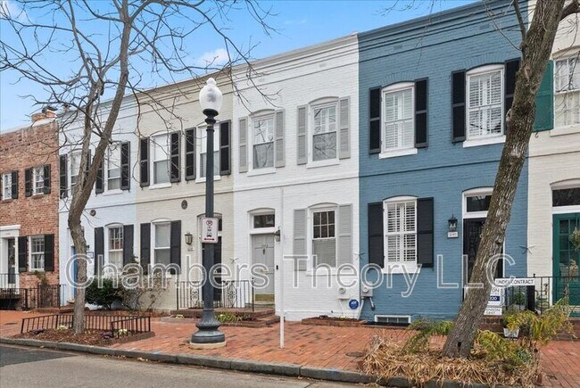 Building Photo - 1343 28th St NW