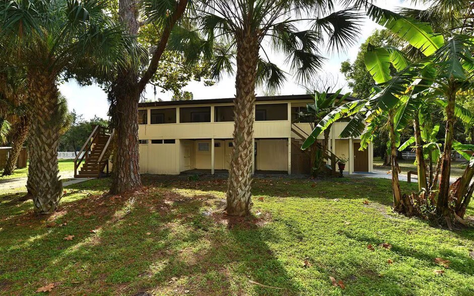 Building Photo - 8270 Ibis St