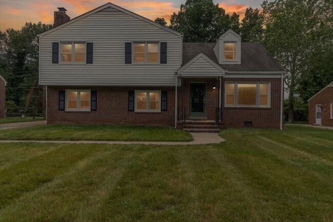 Building Photo - 8407 Pamela Dr