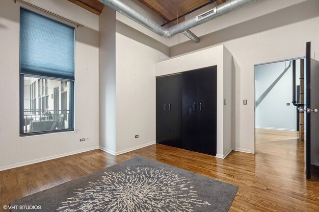 Building Photo - 1243 S Wabash Ave