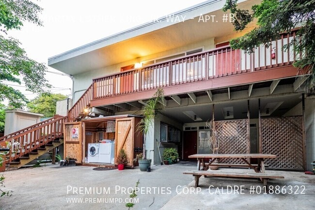 Building Photo - 1713 Martin Luther King, Jr Way