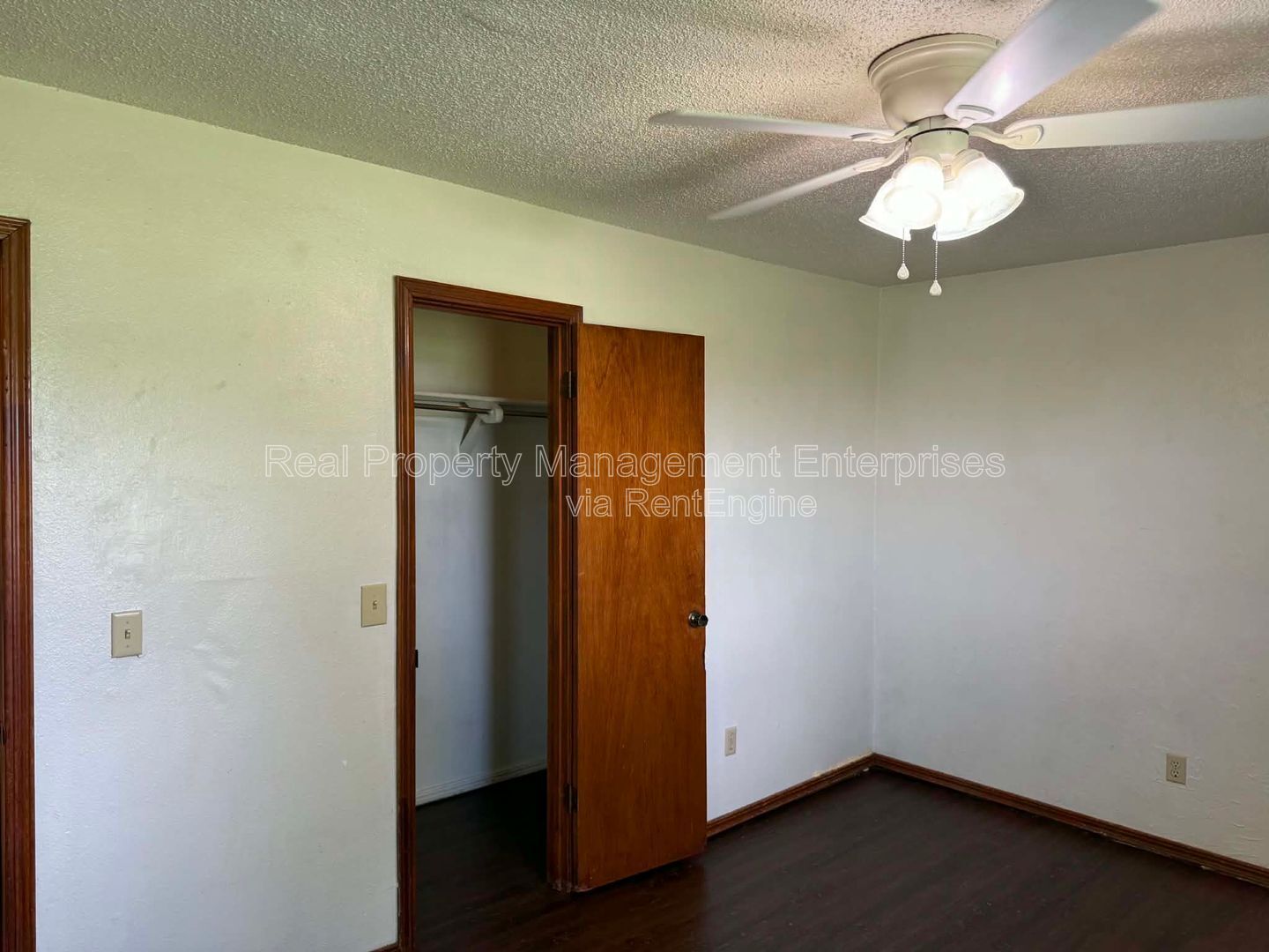 Building Photo - 1803 Sandrock Rd