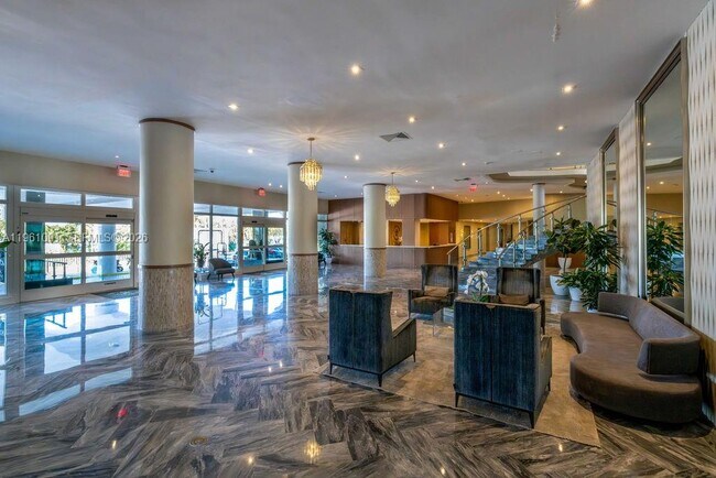 Building Photo - 5401 Collins Ave