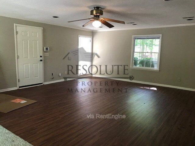 Building Photo - 6612 Pleasant Pines Dr