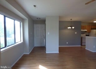 Building Photo - 808 Britton Pl
