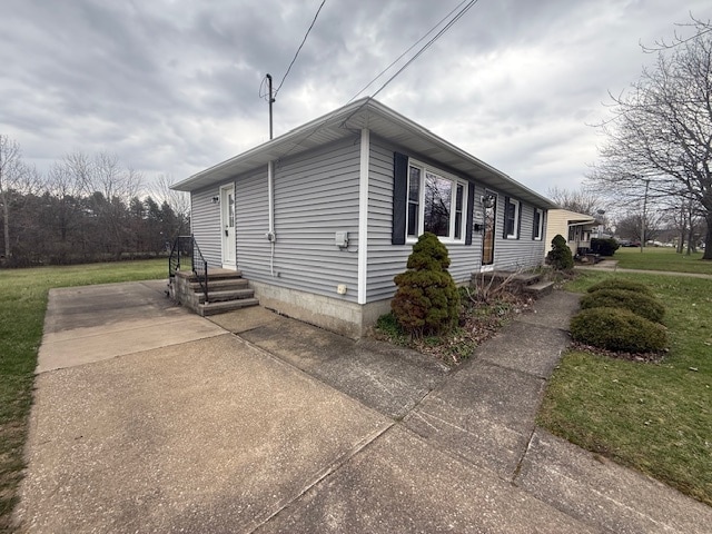 Building Photo - 880 N Huntington St