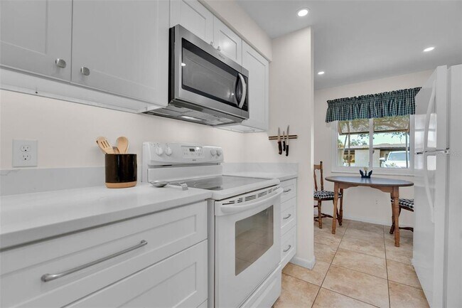Building Photo - 4644 Longwater Chase