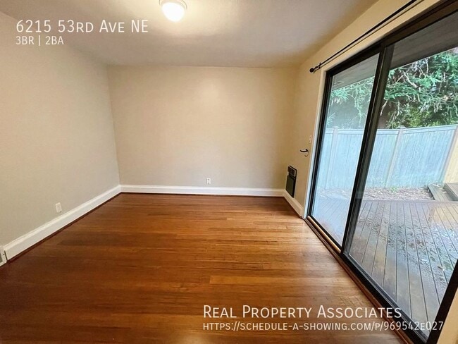 Building Photo - 6215 53rd Ave NE