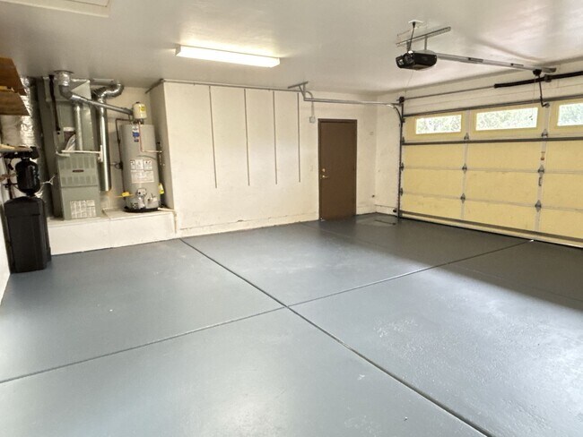 Building Photo - Beautiful Home in West Sedona