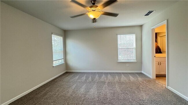 Building Photo - 151 Cedar Ln