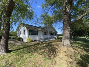 Building Photo - 10291 Paige Rd