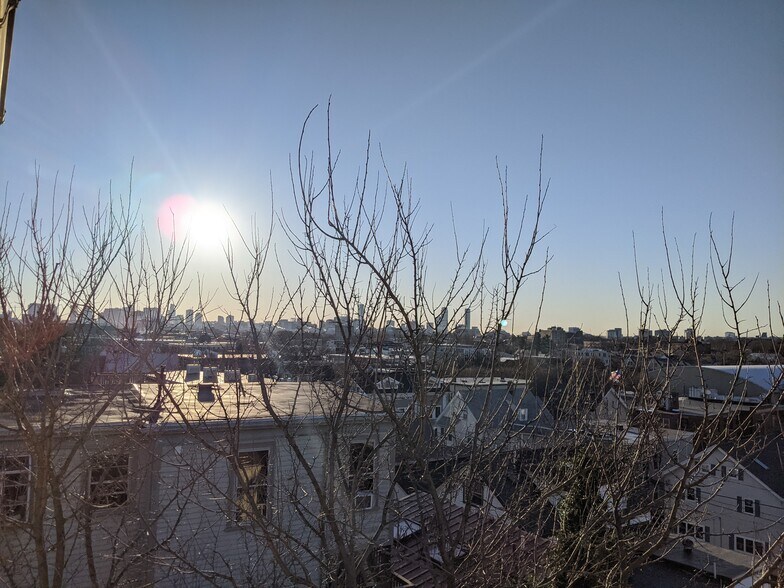 Building Photo - 54 Atherton St