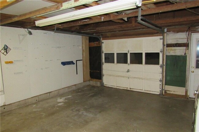 Building Photo - 3207 Cherry Ln