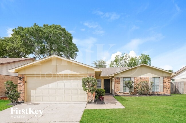 Building Photo - 16934 Macleish Dr