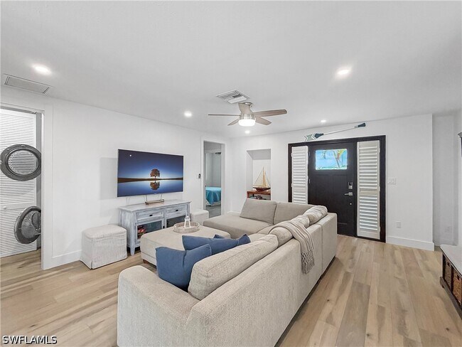 Building Photo - 1265 Pompei Ln