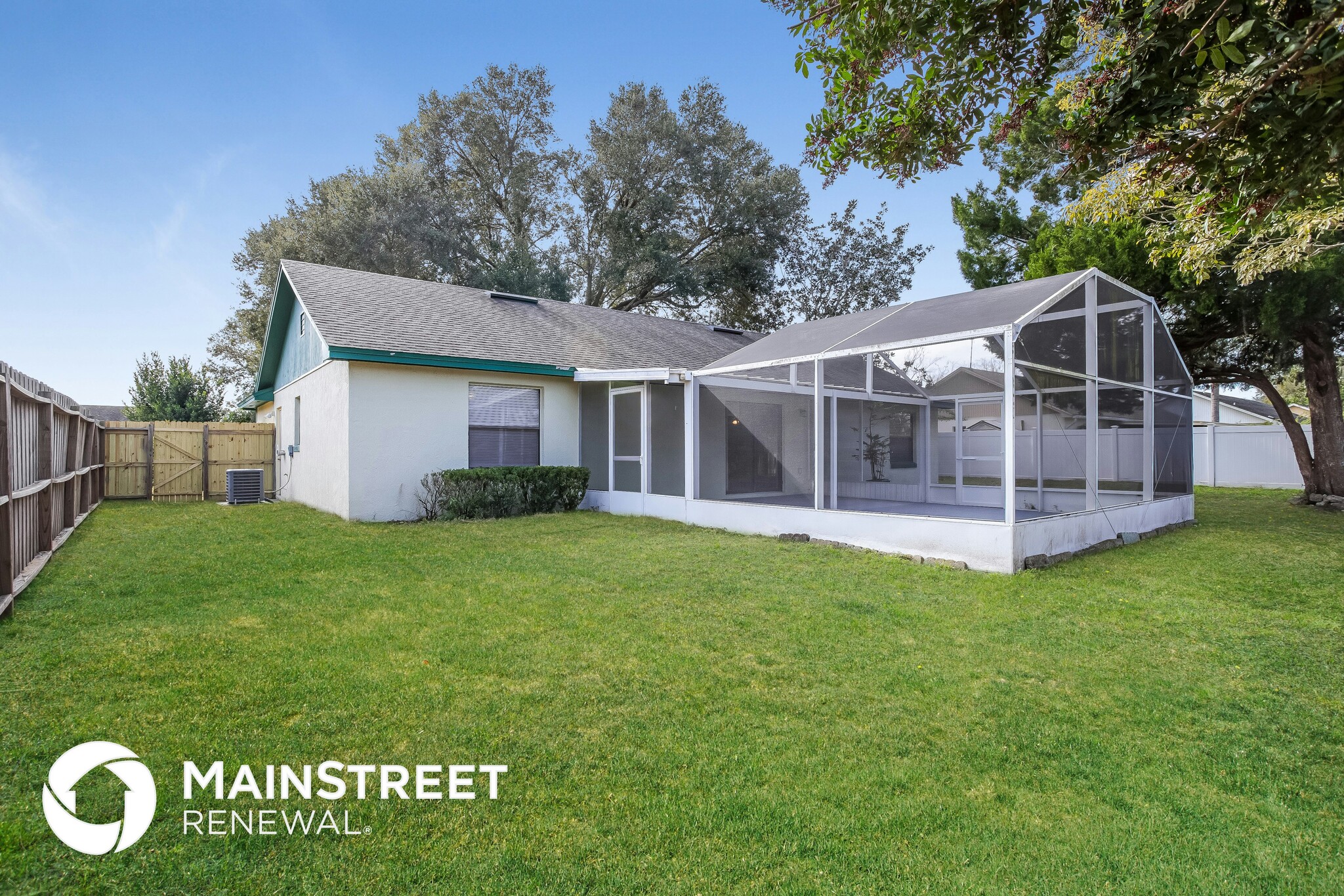 Building Photo - 140 Loma Bonita Dr