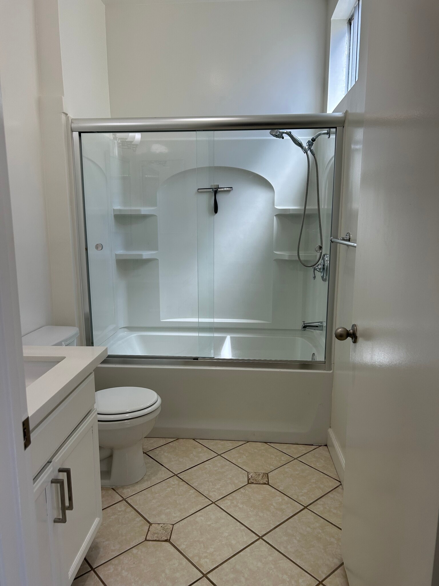 Building Photo - 4435 Coldwater Canyon Ave