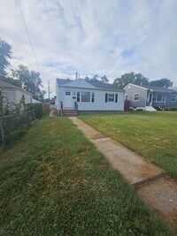 Building Photo - PICTURES COMING SOON! There is a $25 fee p...