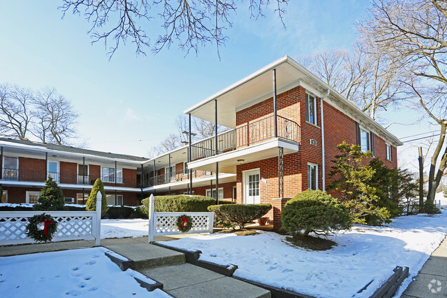 Building Photo - Orchard Woods Apartments