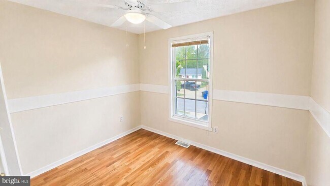 Building Photo - 7416 Kilcreggan Terrace