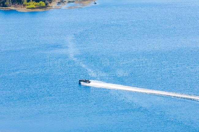 Building Photo - 17321 Promenade Dr