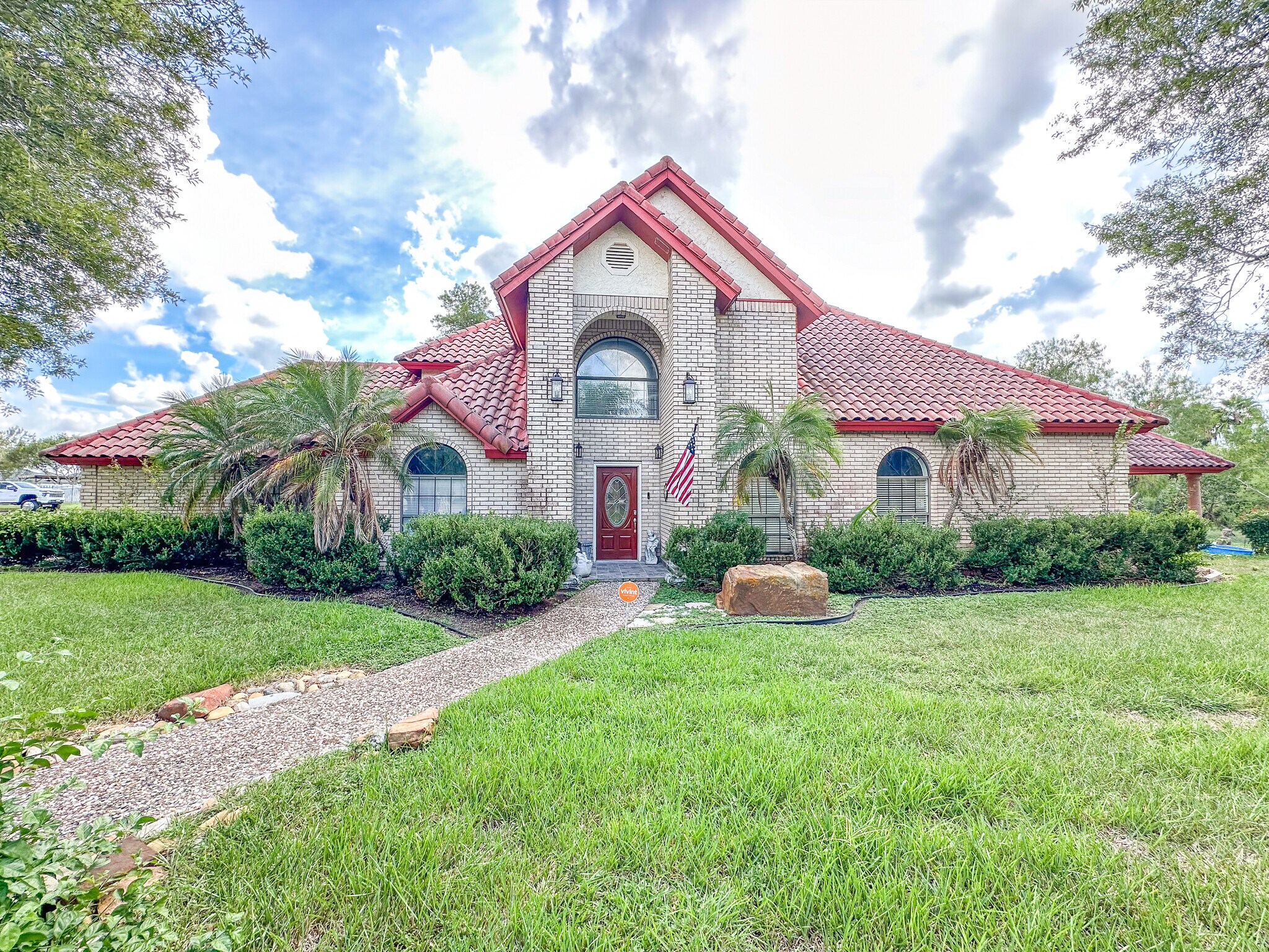 Building Photo - 3206 E Cobblestone Creek Dr