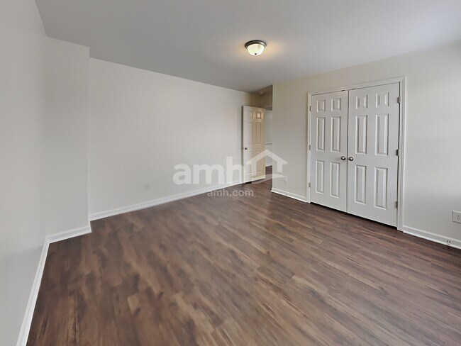 Building Photo - 5002 Guardian Ct