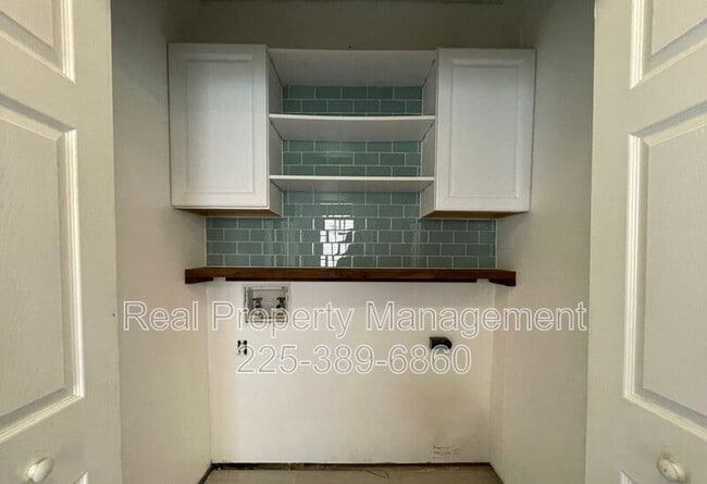 Building Photo - 1530 Lila St