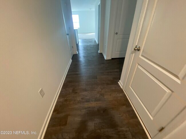 Building Photo - 2773 Oak Stream Dr