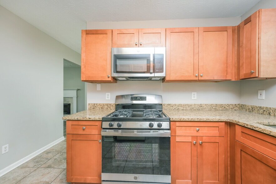 Building Photo - 728 Stonebridge Park Cir