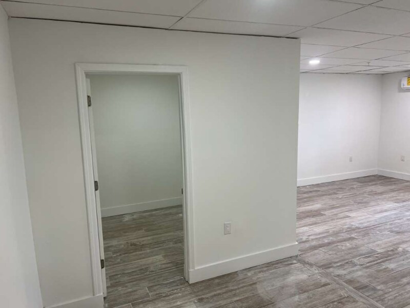 Building Photo - 4105 Poinsett Rd