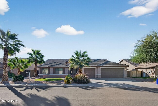 Building Photo - 8611 W Alex Ave