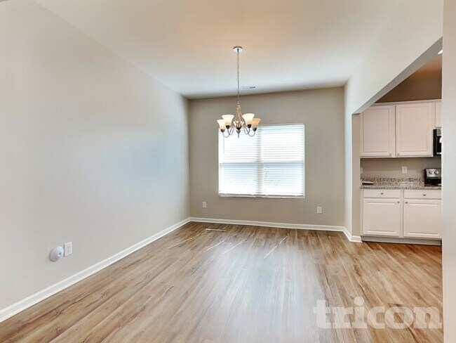 Building Photo - 741 Rolling Creek Cir