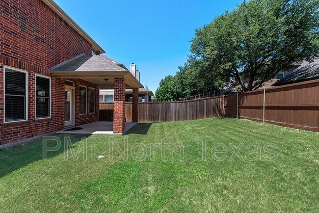 Building Photo - 10516 Bolivar Dr