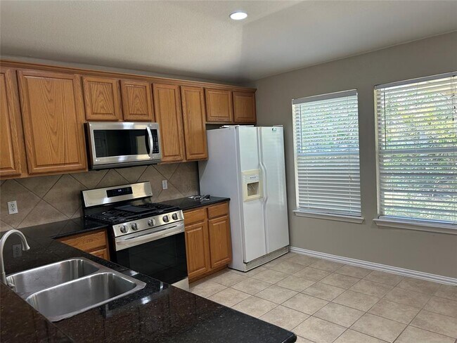 Building Photo - 200 Hartung Cove