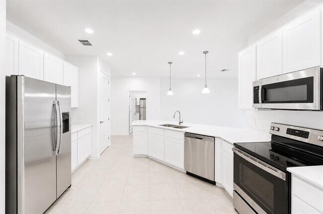 Building Photo - 506 Hatteras Rd