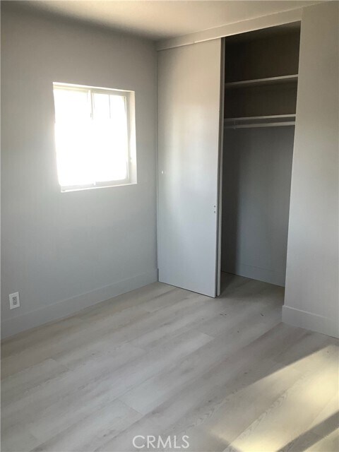 Building Photo - 1113 S Virlee St