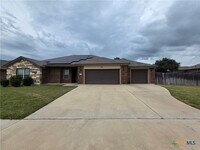 Building Photo - 1713 Risen Star Ln