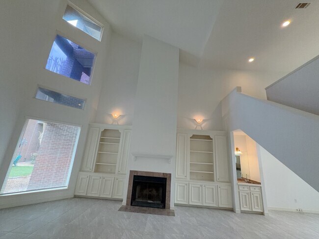 Building Photo - 11852 Taylorcrest Rd