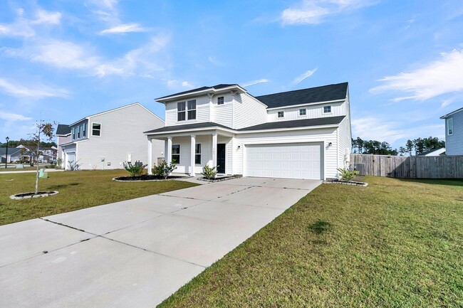 Building Photo - Beautiful Home in Cane Bay