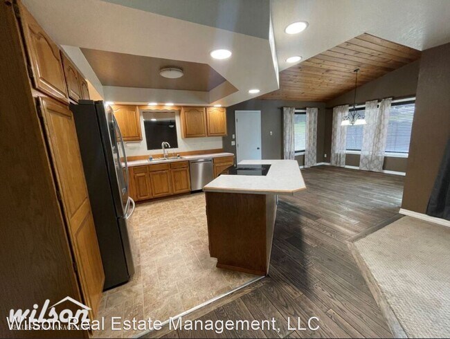 Building Photo - 4 br, 2 bath House - 80 Hickory Ln