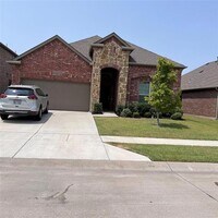 Building Photo - 3820 Riversdale Rd