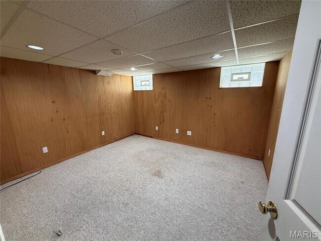 Building Photo - 6321 Monterey Dr
