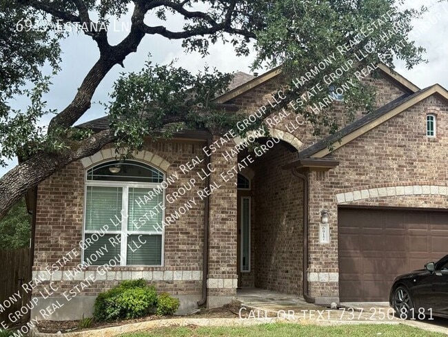 Building Photo - 6917 Estana Ln