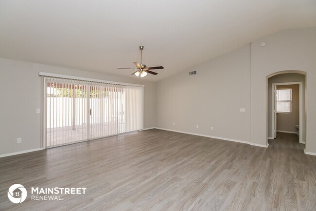 Building Photo - 4138 E San Remo Ave