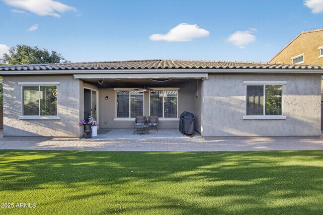 Building Photo - 2609 E Stacey Rd