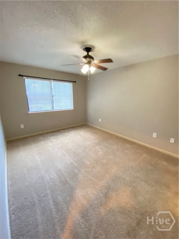 Building Photo - 163 Holland Park Cir